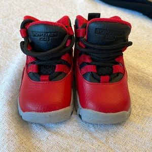 Air Jordan’s infant size 3c perfect condition!